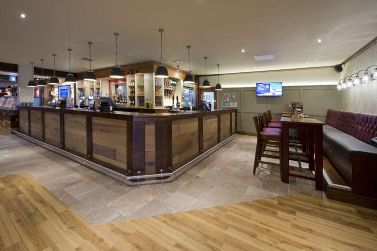 Premier Inn Newcastle - Metro Centre เกทส์เฮด ภายนอก รูปภาพ