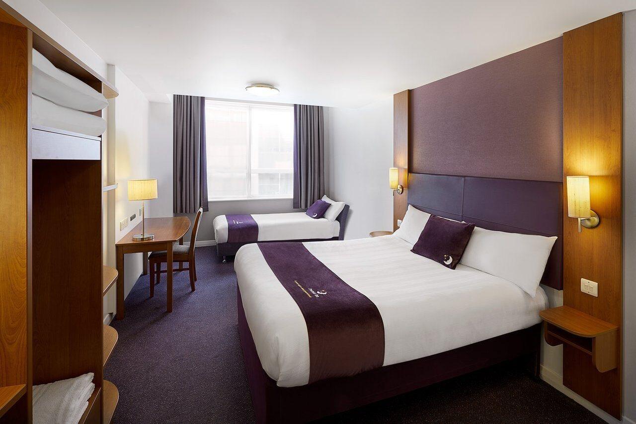 Premier Inn Newcastle - Metro Centre เกทส์เฮด ภายนอก รูปภาพ