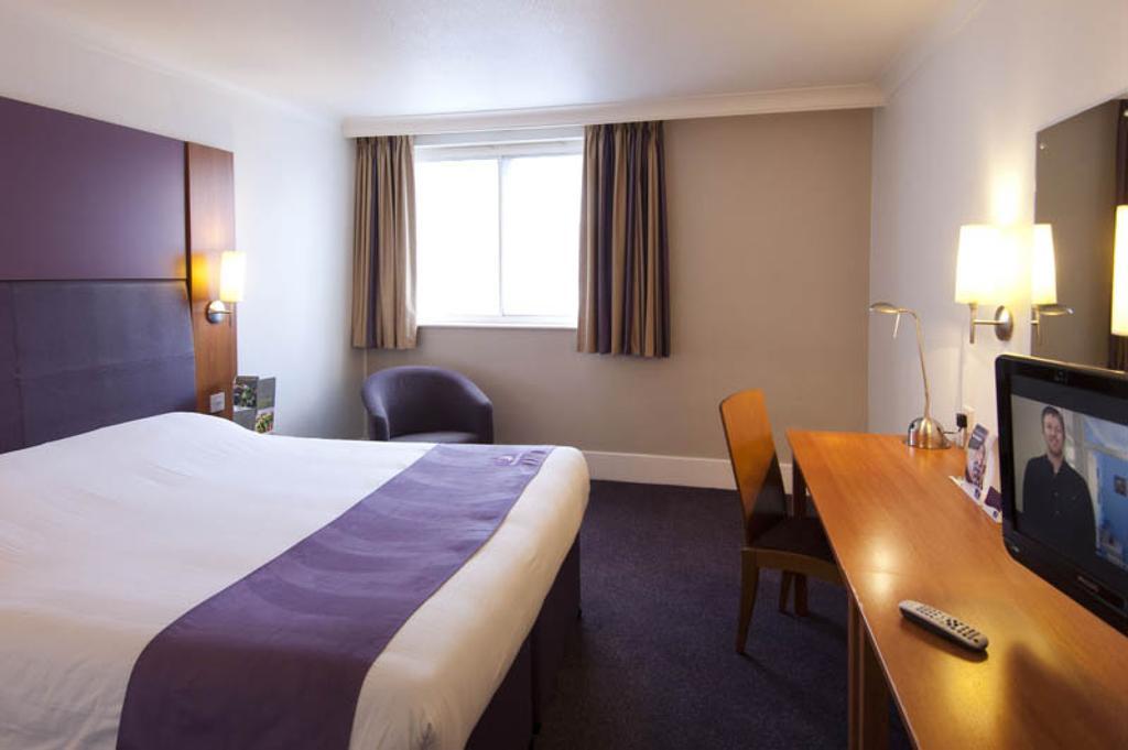 Premier Inn Newcastle - Metro Centre เกทส์เฮด ห้อง รูปภาพ