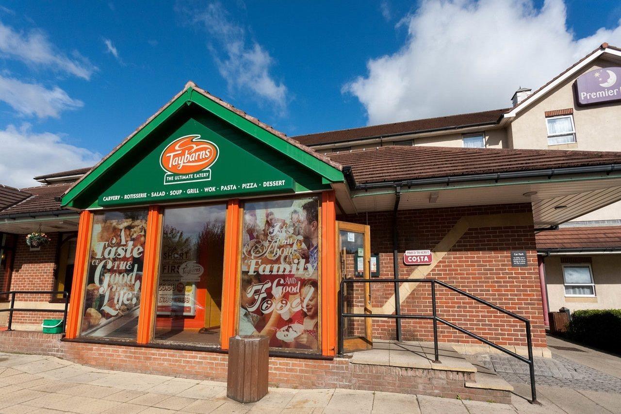 Premier Inn Newcastle - Metro Centre เกทส์เฮด ภายนอก รูปภาพ