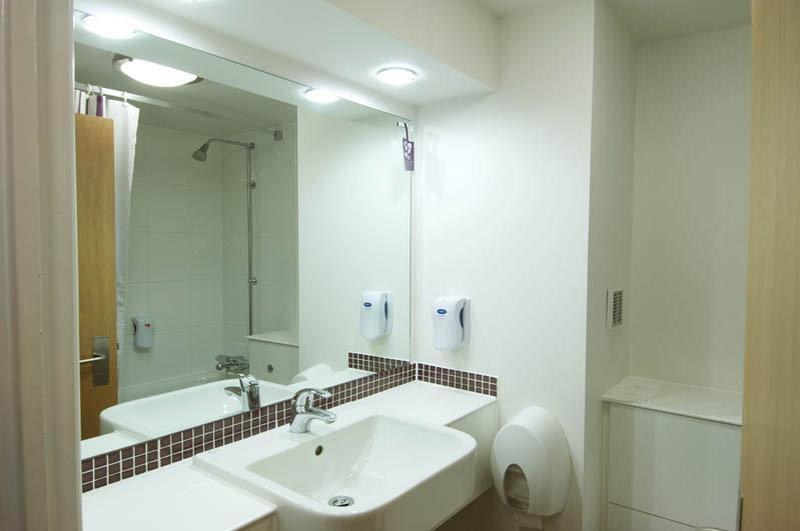 Premier Inn Newcastle - Metro Centre เกทส์เฮด ภายนอก รูปภาพ